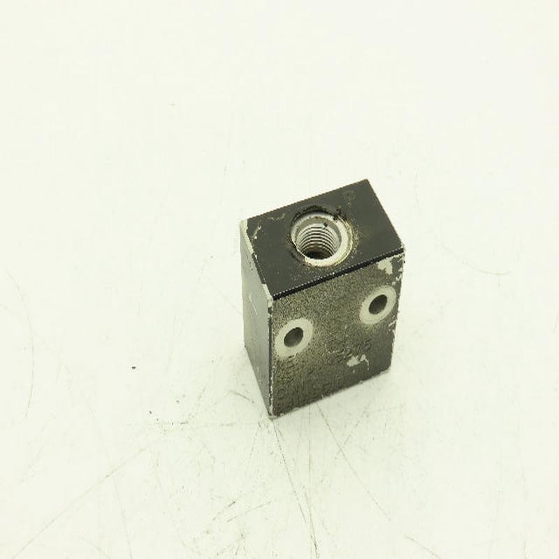 Rexroth R978045275 Hydraulic Manifold 3-Way 1/4\” Flared Threads